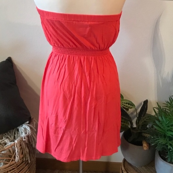EUC GAP Coral Sundress! - Picture 3 of 3
